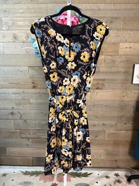 Lauren Ralph Lauren Yellow and Blue Floral Midi Dress size 8